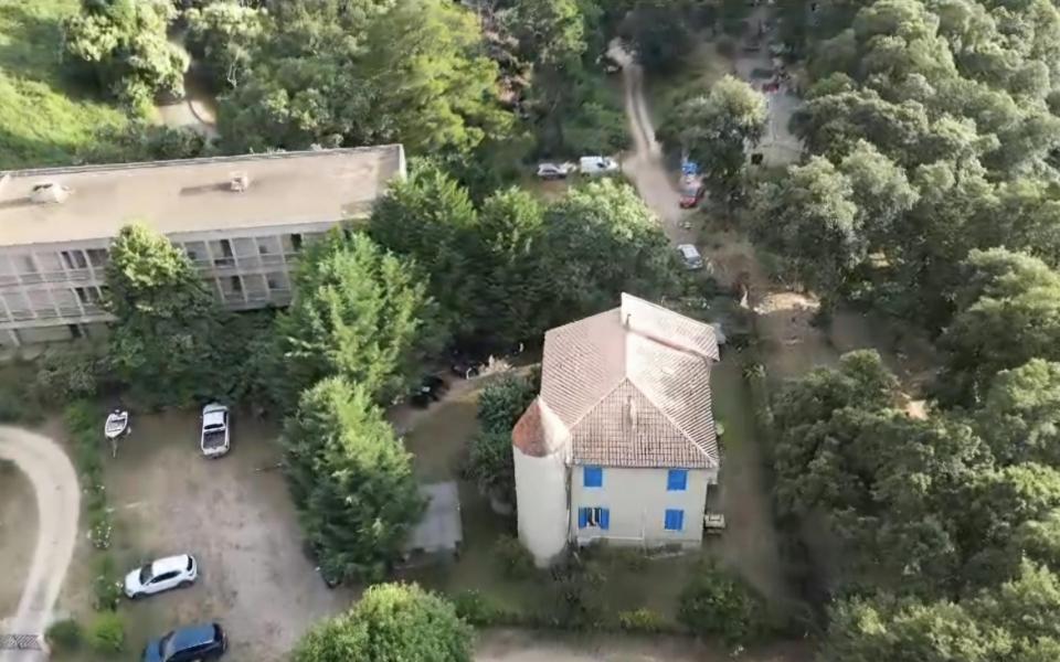 Chateau à vendre à Vico près d'Ajaccio - Miniature 9