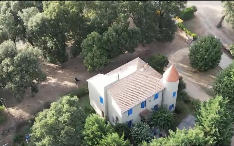 Chateau à vendre à Vico près d'Ajaccio - Miniature 10