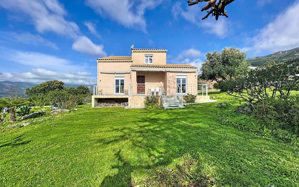 Villa F4 meublée à louer plaine de Cuttoli proche Ajaccio