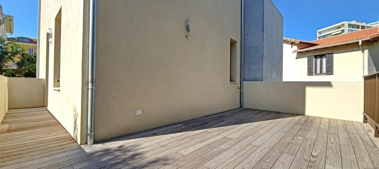 F2 à louer Marengo terrasse