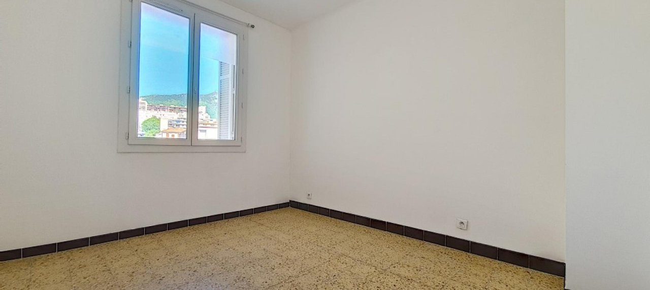 F4 à louer Kennedy chambre