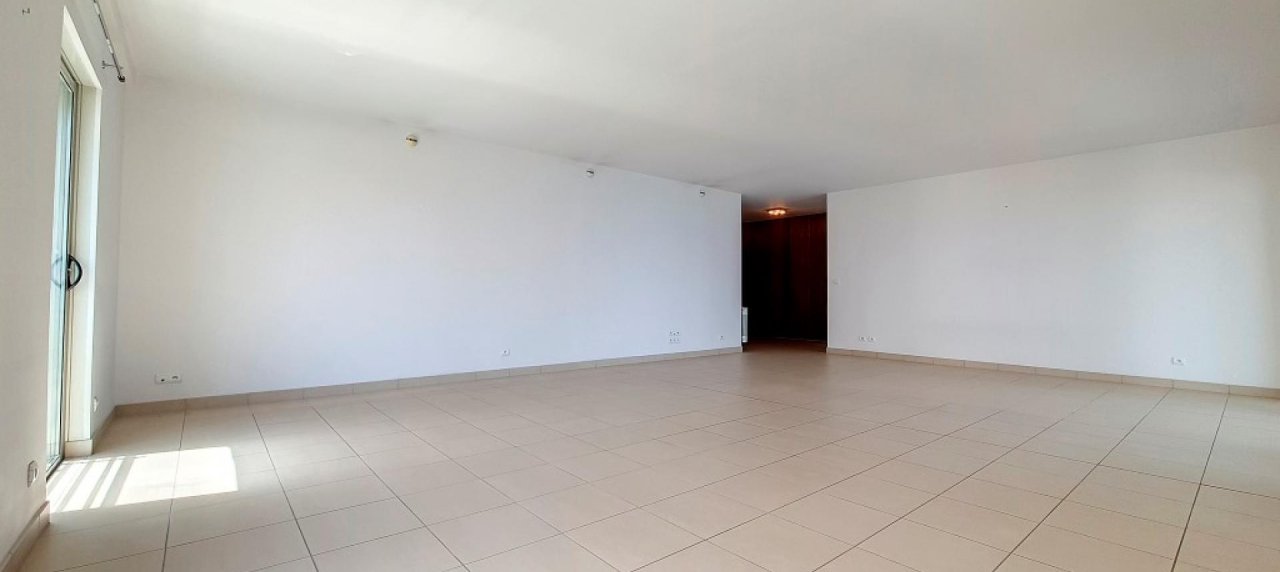 F3 à louer Closerie pièce à vivre
