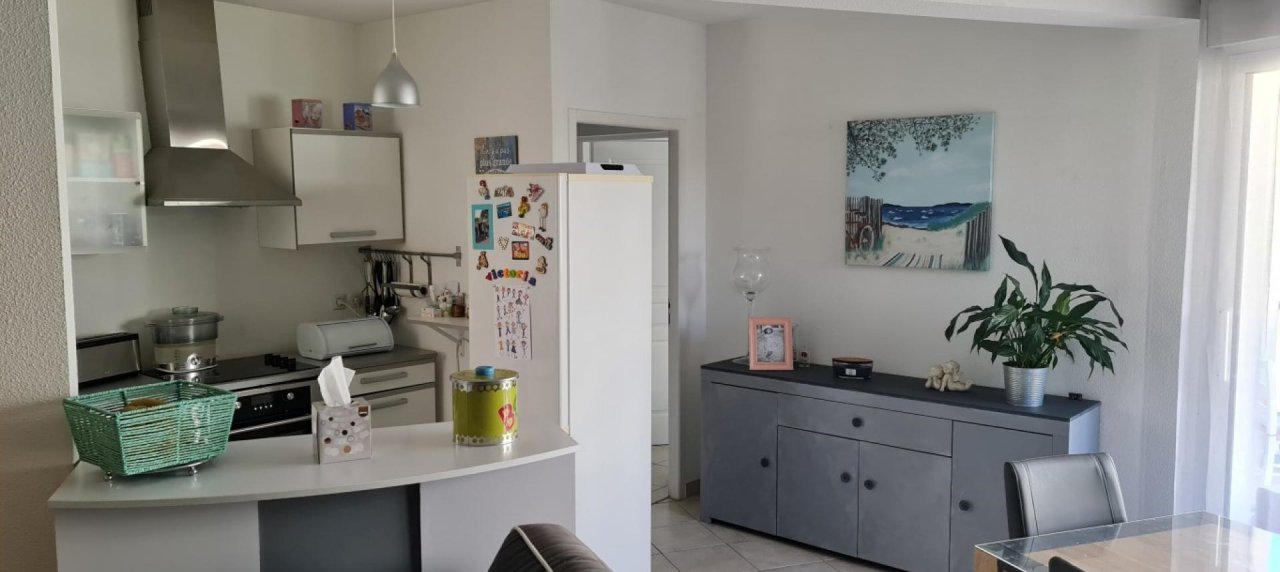 F2 A LOUER TERRASSES DES MILLELI CUISINE