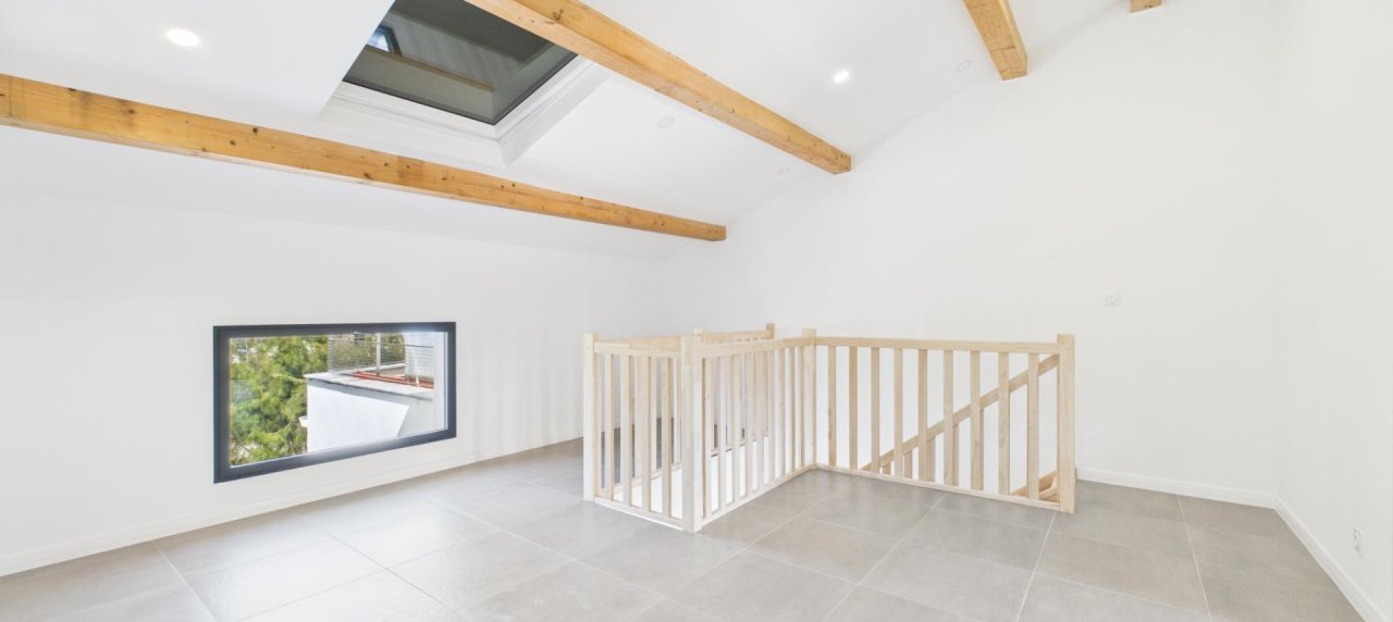 A vendre F4 Duplex Neuf proche Centre ville