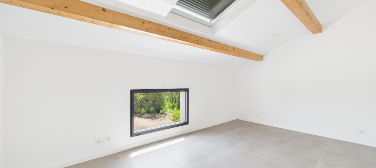 A vendre F4 Duplex Neuf proche Centre ville
