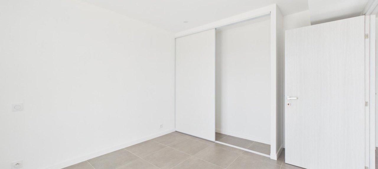 A vendre F4 Duplex Neuf proche Centre ville