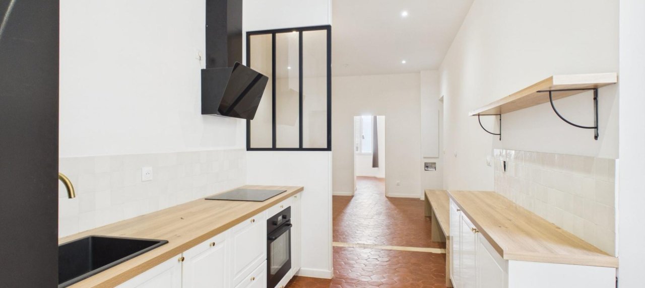 A VENDRE APPARTEMENT F3  PROCHE COURS NAPOLEON