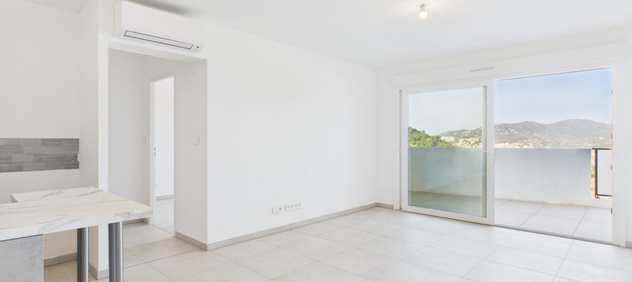 A VENDRE F2 LES TERRASSES DU STILETTO