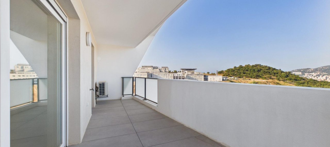 A VENDRE F2 LES TERRASSES DU STILETTO