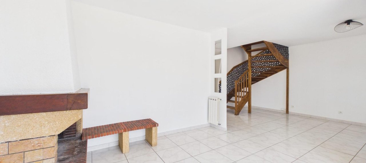 A VENDRE VILLA LES HAUTS DE MEZZAVIA