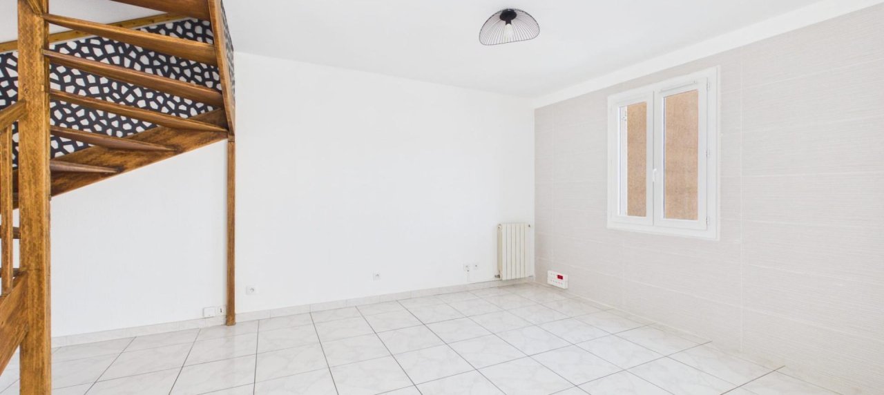 A VENDRE VILLA LES HAUTS DE MEZZAVIA
