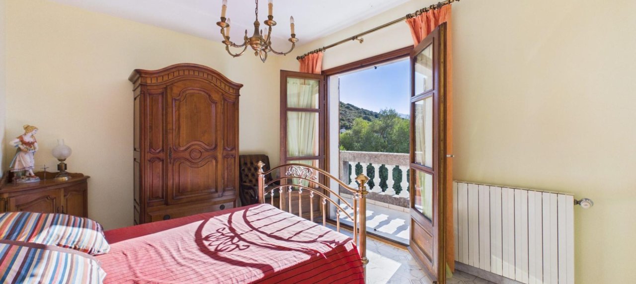 A VENDRE VILLA F4/5 AVEC PISCINE A AFA
