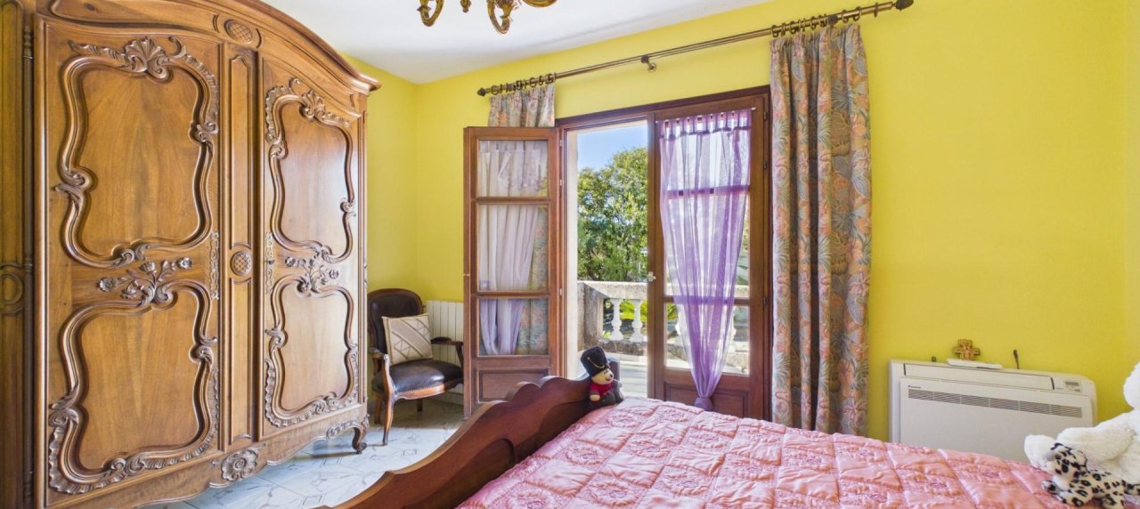 A VENDRE VILLA F4/5 AVEC PISCINE A AFA