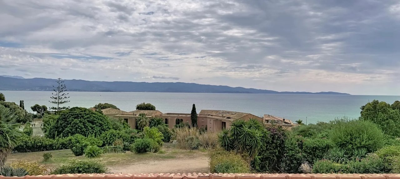 F2 meublé résidence Santa Lina Sanguinaires à Ajaccio