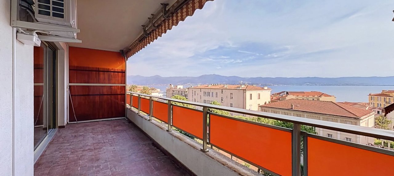 F4 à louer secteur Grandval à Ajaccio