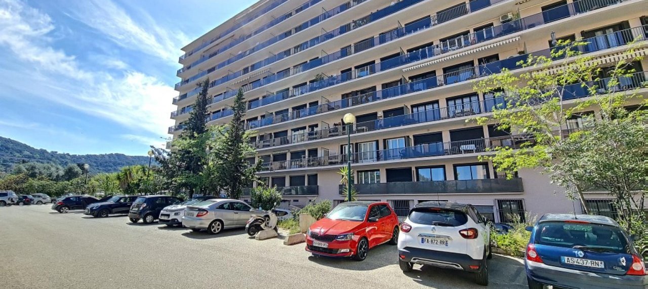 Local bureaux à louer secteur Loretto