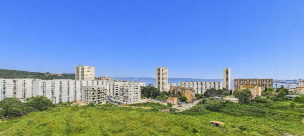 F3 RESIDENE EMPIRE