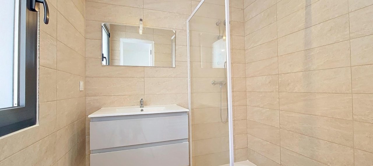 F2 duplex  à louer secteur Sanguinaires à Ajaccio