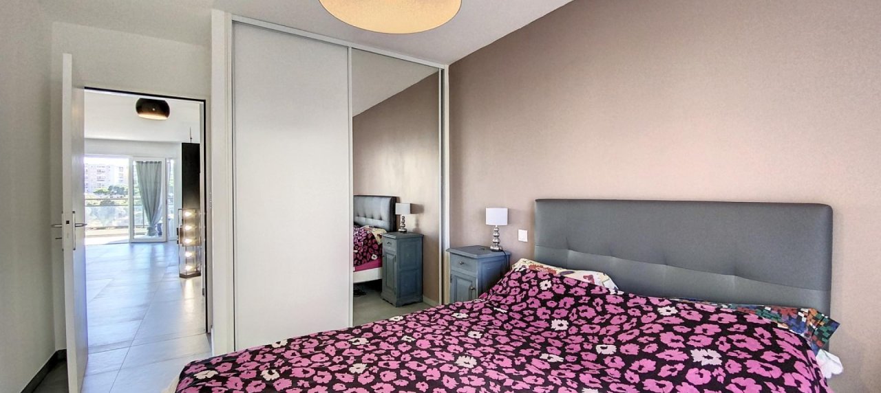Appartement F4 à vendre secteur Rocade vue dégagée à Ajaccio - Chambre 