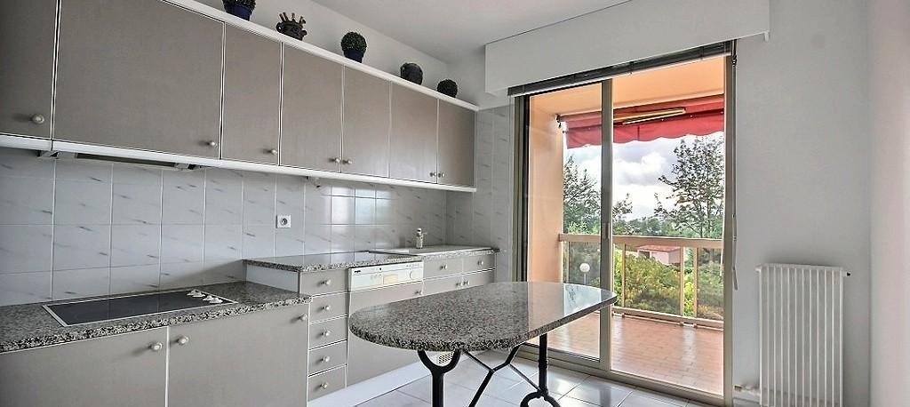 Cuisine, A vendre, appartement F3, Salario à Ajaccio en Corse