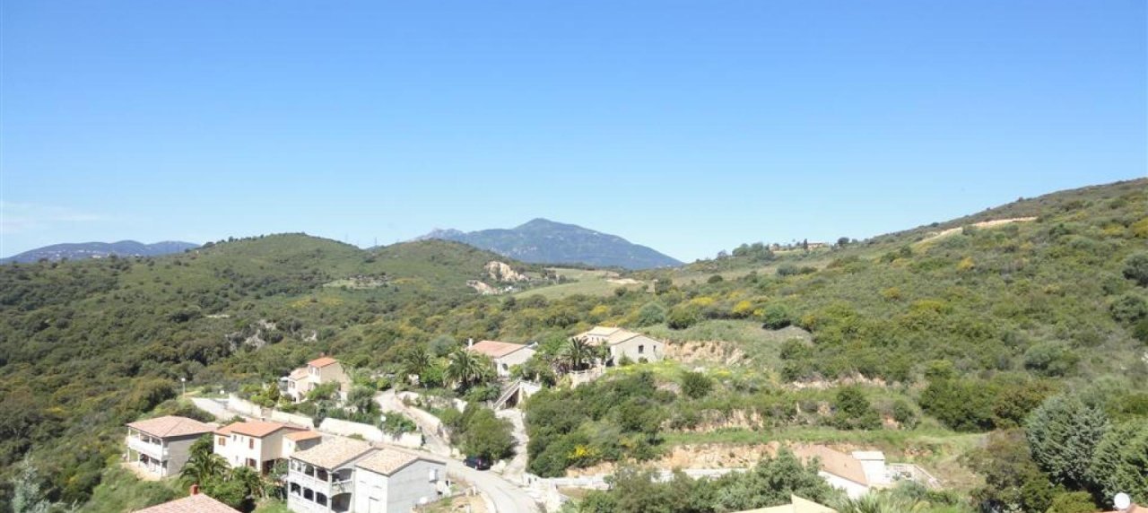 F3 à louer secteur Vazzio vue 