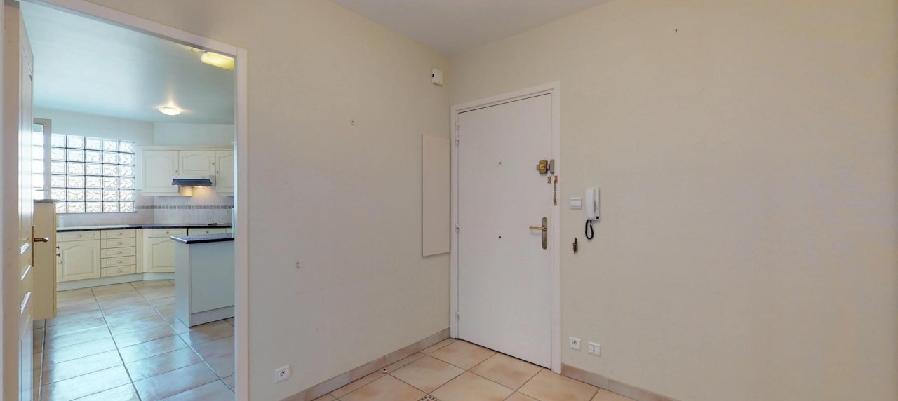 F5 à vendre avec vue mer Centre ville - Ajaccio