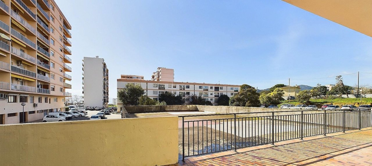 F2 RESIDENCE DES FLEURS