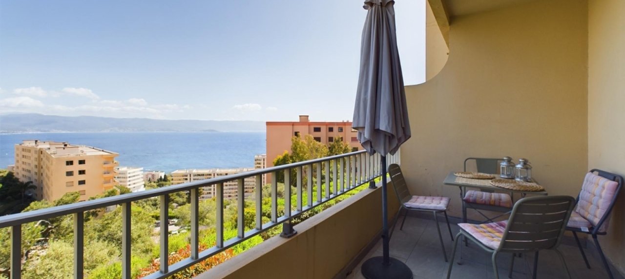 F2 vue mer en vente à Ajaccio - Les Crètes II