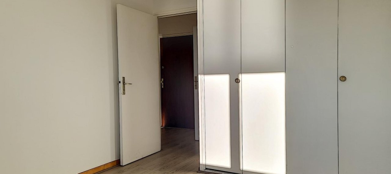 F2 à louer Aspretto chambre 