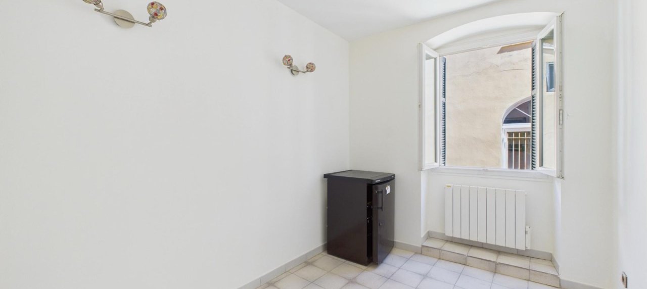 F3-4 AU 20 RUE FESCH