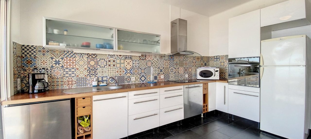 Vente F3/F4 avec vue mer à Ajaccio Route des Sanguinaires
