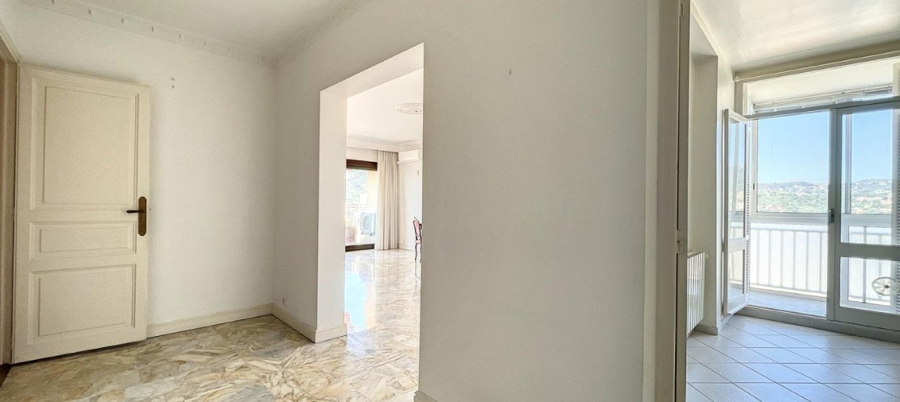 F3 à vendre à Ajaccio avec terrasse - Castel Vecchio