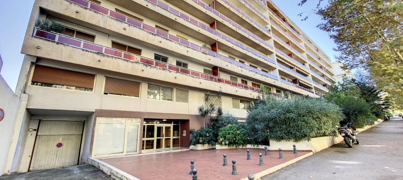 F3 Palais Grandval à vendre à Ajaccio