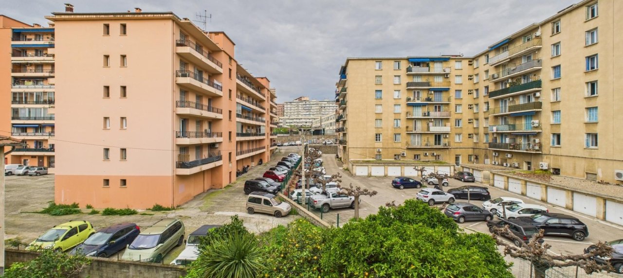 F3 - 8 RUE ANTOINE SOLLACARO