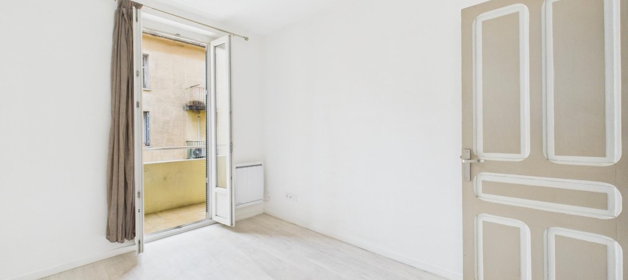 F3 - 8 RUE ANTOINE SOLLACARO