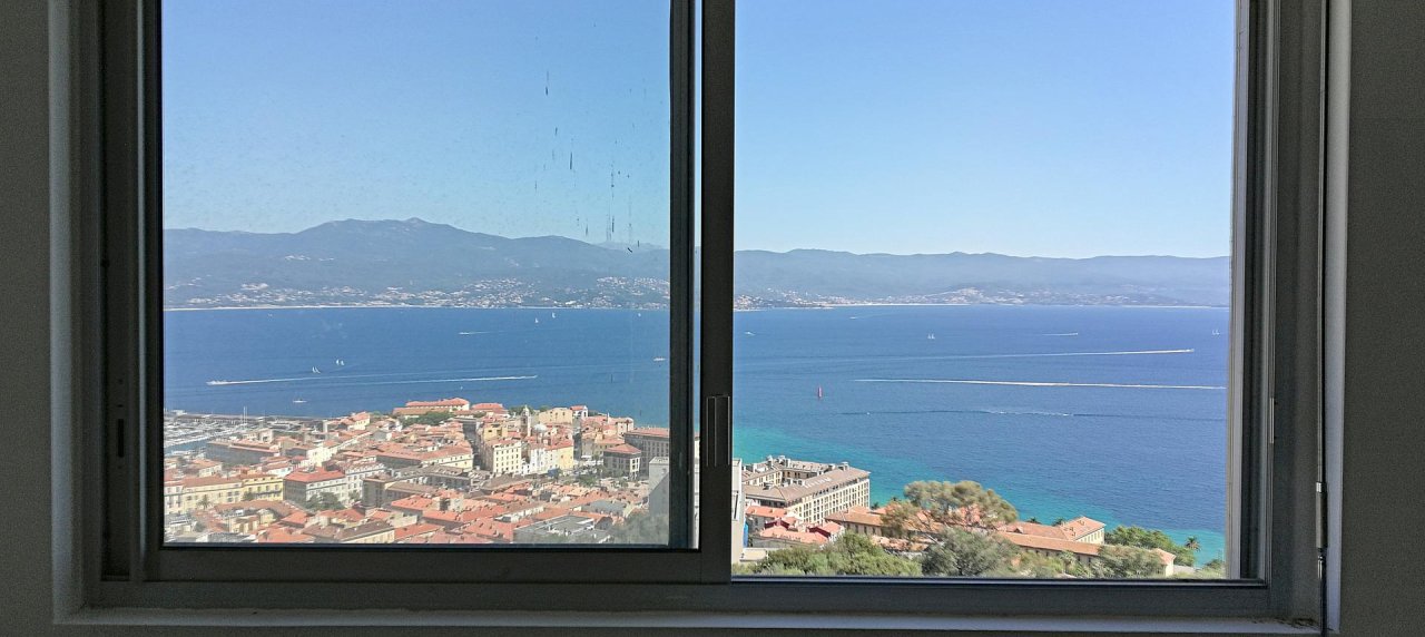 Appartement F3 VUE MER PANORAMIQUE PARC Belvédère AJACCIO