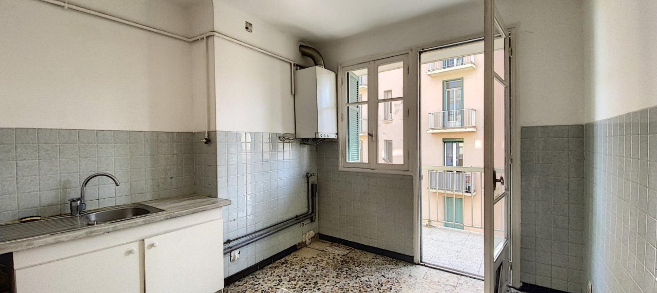 F3 à vendre Montée Saint Jean de 74m² vue mer- Ajaccio