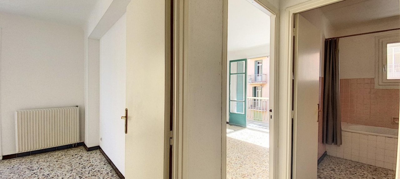 F3 à vendre Montée Saint Jean de 74m² vue mer- Ajaccio
