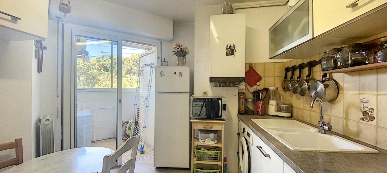 En Corse à Ajaccio, vente d'un appartement de type F3 de 70 m²