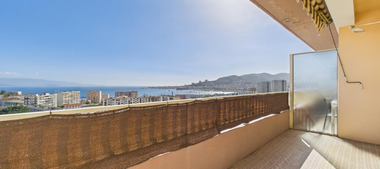 F3 RESIDENCE ORAZZI