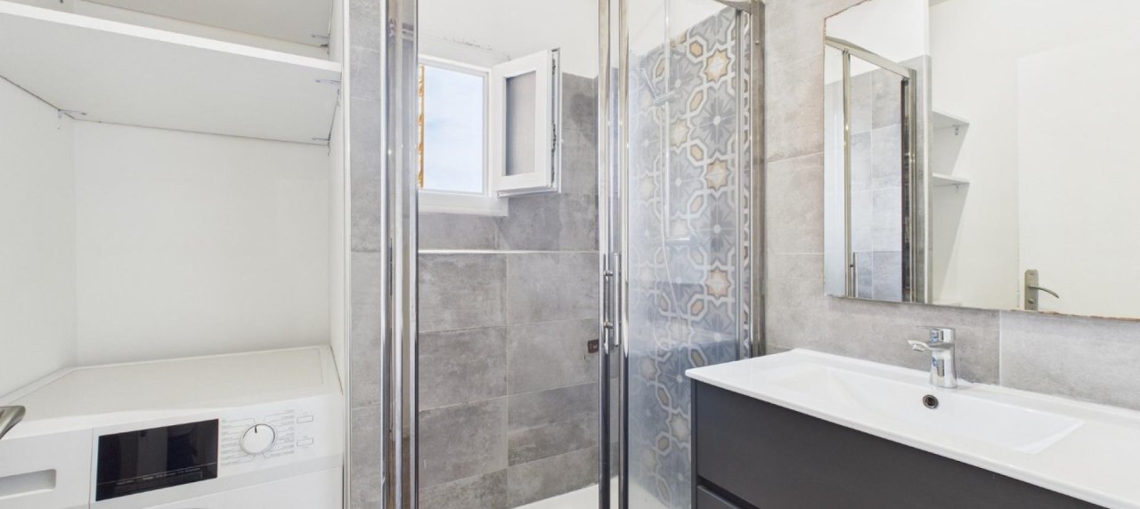 F3 A VENDRE RUE ANTOINE SOLLACARO