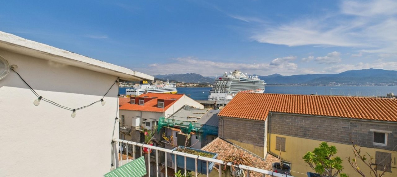 Vente F3 centre ville à Ajaccio - Rue Fesch