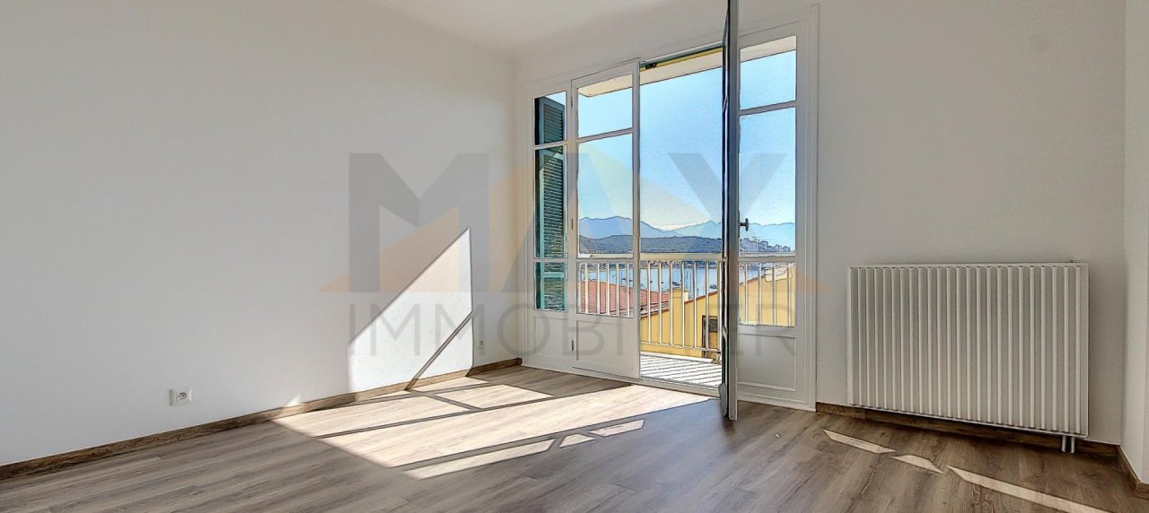 F3 à vendre avec vue mer et grande terrasse montée Saint Jean - Ajaccio