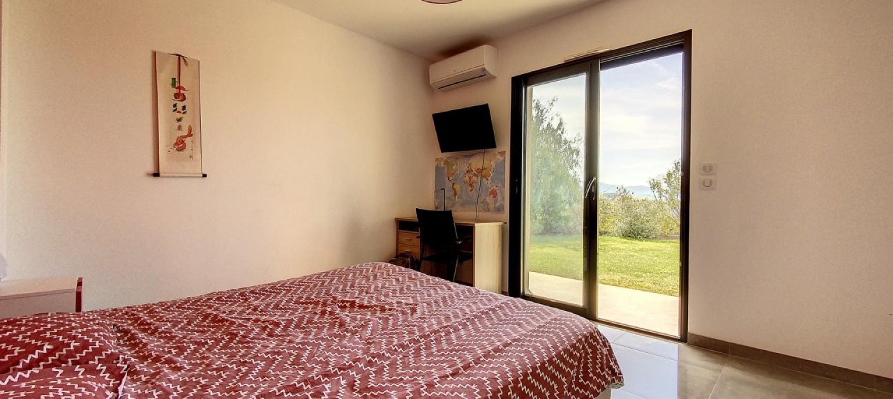 Vente d'un F4 de standing avec jardin près d'Ajaccio à ALATA
