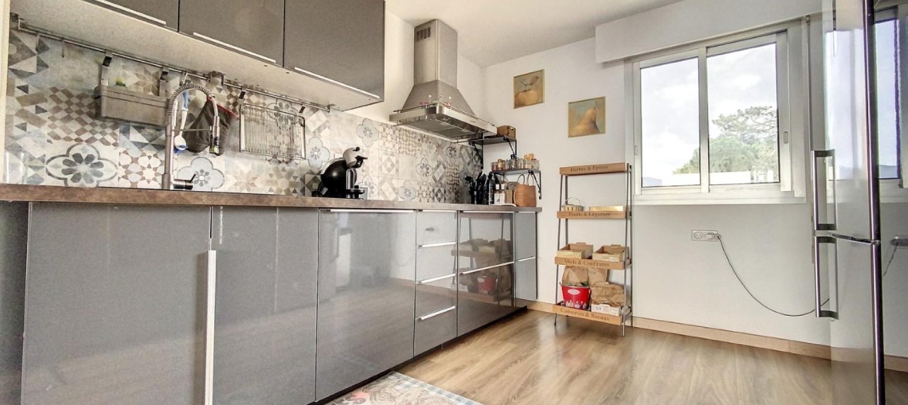Appartement F4 avec vue mer à vendre à Ajaccio-Alzo Di Sole