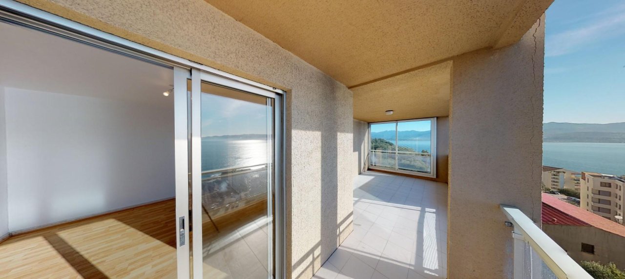 Appartement F4 à vendre avec vue mer secteur Sanguinaires - Ajaccio