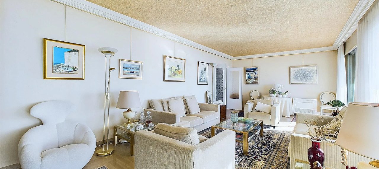 F4 RESIDENCE NAPOLEON
