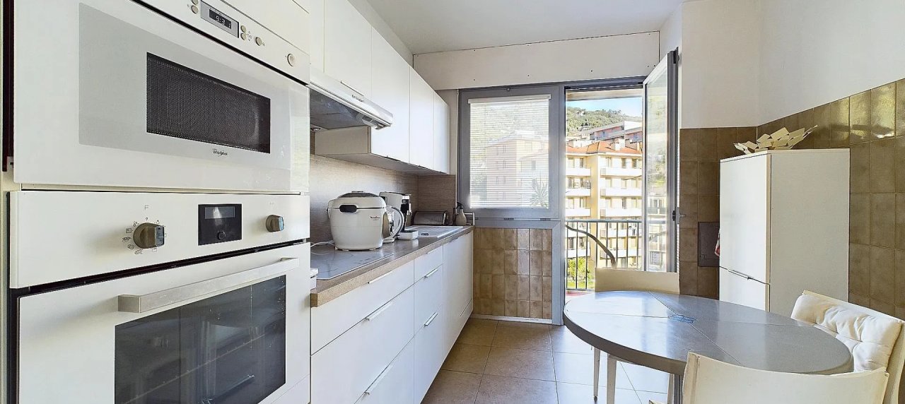 F4 RESIDENCE NAPOLEON