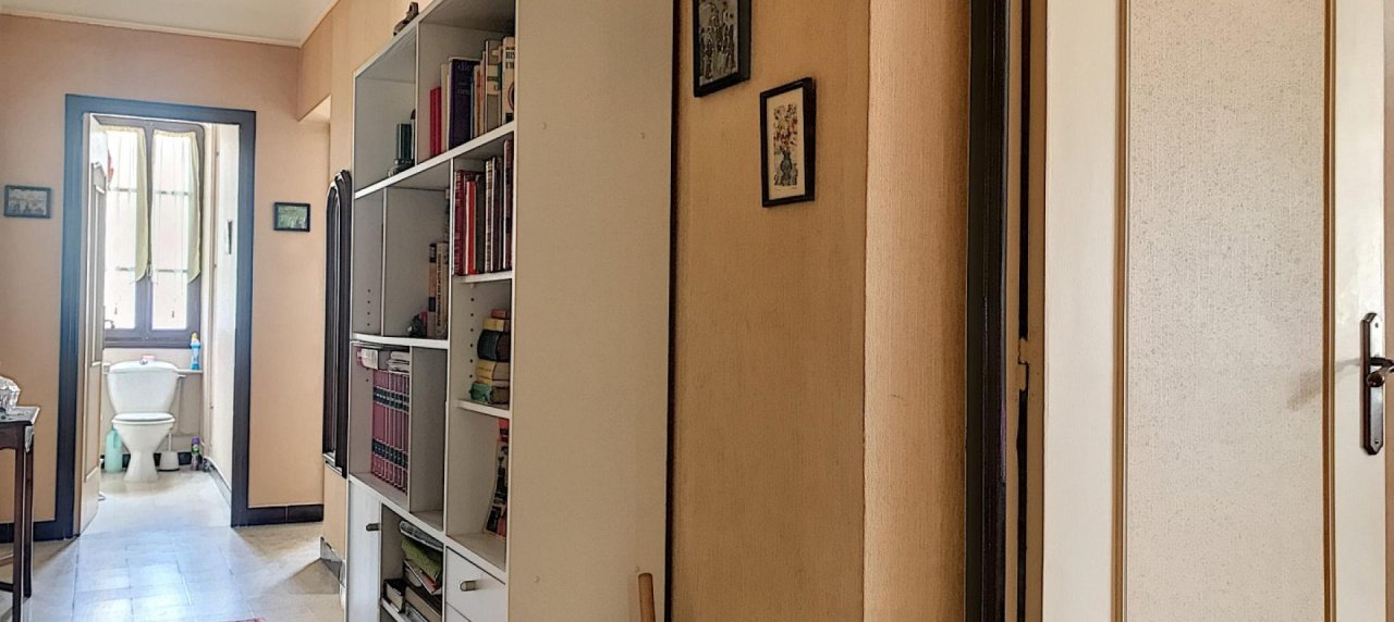 En Corse, à Ajaccio, un appartement de type F4 de 87 m² secteur du Loretto