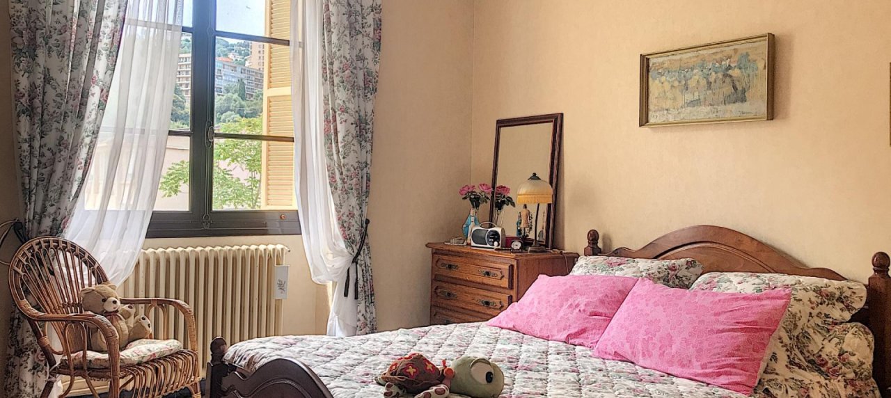 En Corse, à Ajaccio, un appartement de type F4 de 87 m² secteur du Loretto